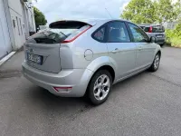 Usata Ford Focus Titanium 101 CV (74 kW) 2011 Argento Berlina