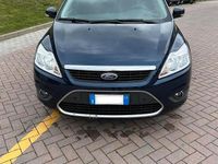 Begagnad Ford Focus Titanium 110 HK (80 kW) 2011 Blå Kombi