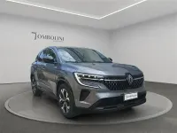 Usata Renault Austral Techno 200 CV (147 kW) 2023 Grigio SUV