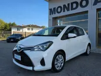 Usata Toyota Yaris Hybrid Active 73 CV (53 kW) 2017 Bianco Berlina