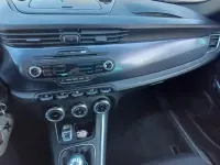 Usata Alfa Romeo Giulietta 109 CV (80 kW) 2012 Bianco Utilitaria