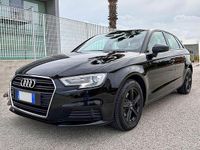 Begagnad Audi A3 116 HK (85 kW) 2019 Svart Sedan