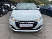 Usata Peugeot 208 Allure 110 CV (80 kW) 2016 Bianco Utilitaria