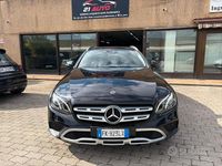 Usata Mercedes E220 Premium 194 CV (142 kW) 2017 Nero Station wagon