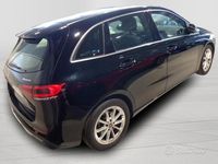 Usata Mercedes 220 2020 Nero Monovolume