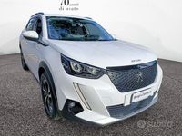 Usata Peugeot 2008 Allure 131 CV (96 kW) 2021 Bianco SUV