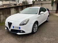 Usata Alfa Romeo Giulietta Super 120 CV (88 kW) 2017 Bianco Berlina