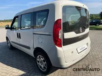 Usata Fiat Doblò Easy 95 CV (69 kW) 2016 Bianco pastello Monovolume