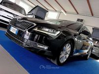 Usata Skoda Superb Style 150 CV (110 kW) 2019 Nero Station wagon