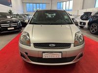 usata Ford Fiesta -3p 1.4 tdci Ghia NEOPATENTATI