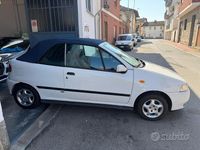 Usata Fiat Punto Cabriolet 59 CV (43 kW) 1997 Bianco Cabrio