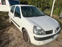 Usata Renault Clio II 58 CV (42 kW) 2005 Bianco Berlina
