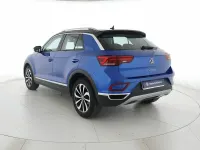 Usata VW T-Roc Style 150 CV (110 kW) 2023 Ravenna blue metallizzato nero SUV