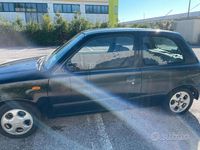 Usata Nissan Micra 54 CV (39 kW) 1998 Nero Utilitaria