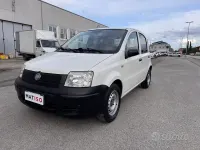 Usata Fiat Panda Active 60 CV (44 kW) 2008 Bianco Utilitaria