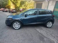 Usata Renault Captur 90 CV (66 kW) 2014 Grigio SUV