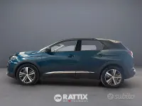 Usata Peugeot 3008 Allure 224 CV (164 kW) 2022 Blue celebes SUV