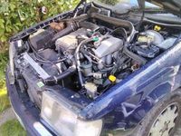 Usata Mercedes E200 136 CV (100 kW) 1994 Blu/azzurro Cabrio