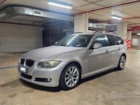 Usata BMW 320 177 CV (130 kW) 2009 Grigio Station wagon