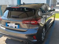 Usata Ford Focus ST-Line 115 CV (84 kW) 2024 Grigio Berlina