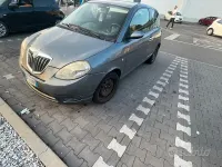 Usata Lancia Ypsilon 75 CV (55 kW) 2006 Bluazzurro Utilitaria