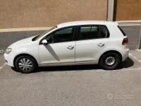 Usata VW Golf VI Comfortline 105 CV (77 kW) 2010 Bianco Utilitaria