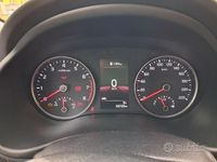 Usata Kia Stonic Style 84 CV (61 kW) 2023 Bianco SUV
