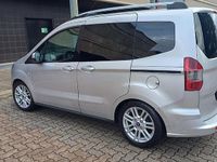 Usata Ford Tourneo Courier 2015 Grigio Monovolume
