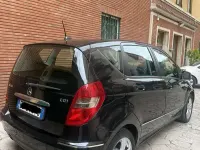 Usata Mercedes A180 Premium 116 CV (85 kW) 2010 Nero Monovolume