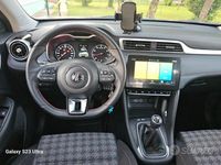 Usata MG ZS 106 CV (77 kW) 2023 Grigio Berlina