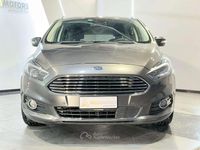 Usata Ford S-MAX Titanium 179 CV (131 kW) 2016 Grigio Monovolume