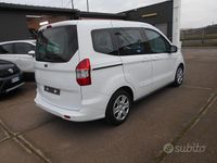 Usata Ford Tourneo Connect 100 CV (73 kW) 2019 Bianco Monovolume