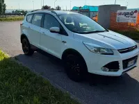 Usata Ford Kuga 120 CV (88 kW) 2016 Bianco SUV
