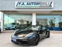 Usata Porsche 718 Cayman 300 CV (220 kW) 2020 Nero Coupé