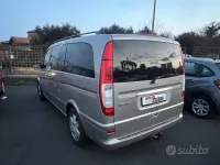 Begagnad Mercedes Viano 116 HK (85 kW) 2010 Grå Minibuss