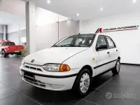 Usata Fiat Palio 68 CV (50 kW) 2000 Bianco Berlina