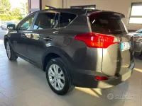 Usata Toyota RAV4 150 CV (110 kW) 2013 Grigio SUV