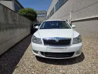 Usata Skoda Octavia 105 CV (77 kW) 2011 Bianco Berlina