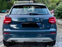 Usata Audi Q2 Sport 116 CV (85 kW) 2017 Grigio SUV