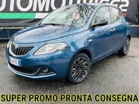 Usata Lancia Ypsilon Gold 69 CV (50 kW) 2022 Blu/azzurro Utilitaria