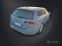Usata VW Passat Business 150 CV (110 kW) 2022 Grigio Station wagon