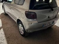 Usata Toyota Yaris 1999 Grigio Berlina