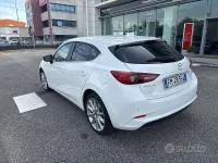 Usata Mazda 3 Exceed 105 CV (77 kW) 2018 Bianco Berlina