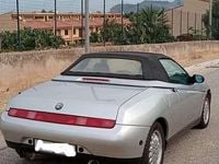 Usata Alfa Romeo Spider 192 CV (141 kW) 1996 Argento Cabrio