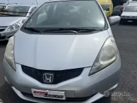 Usata Honda Jazz 90 CV (66 kW) 2010 Grigio Utilitaria