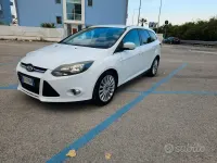 Usata Ford Focus 163 CV (119 kW) 2014 Bianco Station wagon