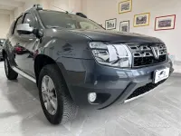 Usata Dacia Duster Lauréate 109 CV (80 kW) 2015 Grigio SUV