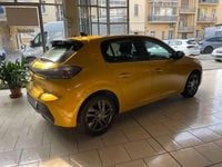 Usata Peugeot 208 Allure 75 CV (55 kW) 2021 Oro Utilitaria