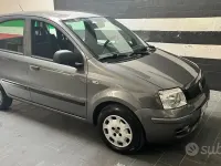 Usata Fiat Panda Emotion 69 CV (50 kW) 2012 Grigio Utilitaria