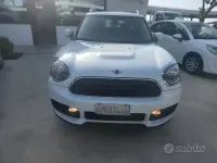 Usata Mini Cooper D Countryman Business 150 CV (110 kW) 2019 Bianco SUV